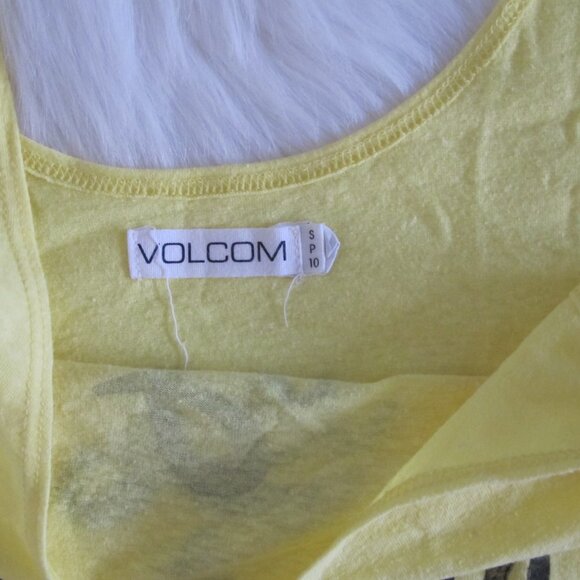 Volcom | "La Rebelle" Not Today Crop Swing Tank - Picture 2 of 11